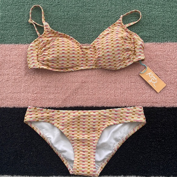 Kona sol bikini top lurex shine size large and bikini bottom size small - Picture 1 of 9